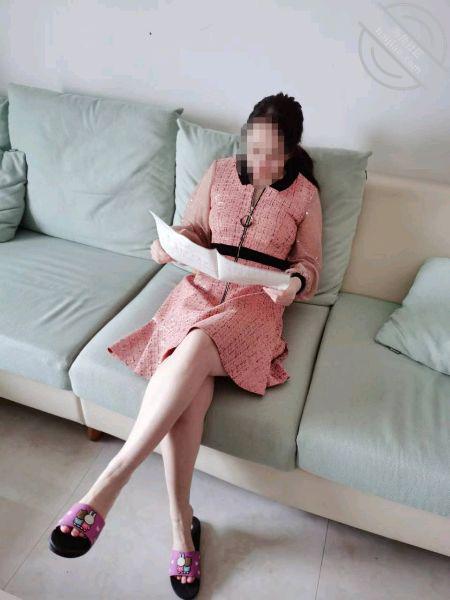 图片[2]-作者：一个脚印花 《23老妈坐在我身上自己动真的太爽了！今天是我和老妈做的最爽的一次！》-老宋小屋