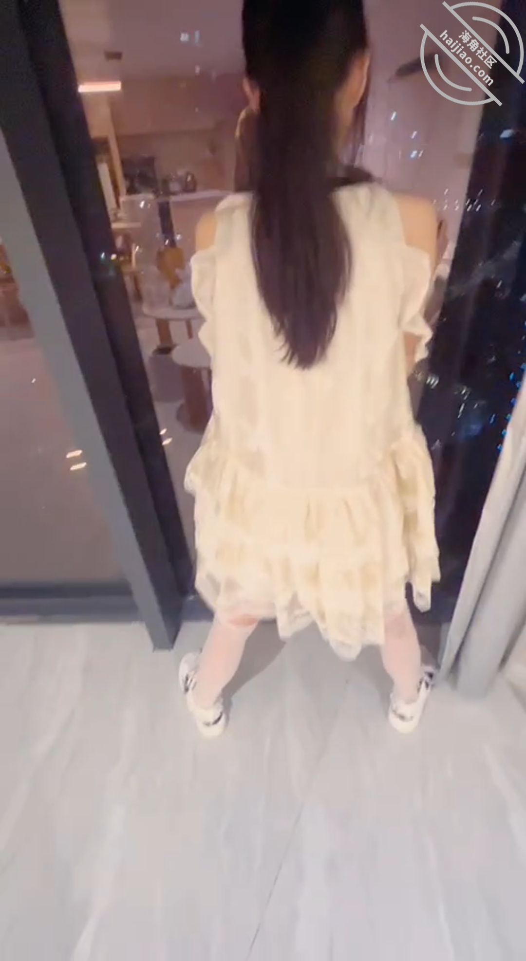 图片[2]-作者：意淫自己妹妹 《【原创视频107】落地窗边，餐桌上，榻榻米上，抽插妹妹白虎穴，口爆吊爆了》-老宋小屋