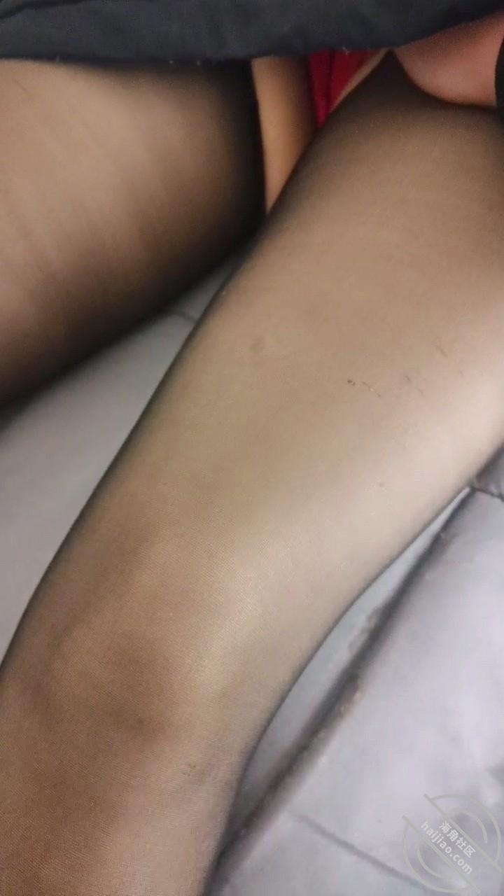 图片[2]-作者：熟控大胖 《【原创】满月酒喝醉的贤惠妈妈，被儿子摸穴插屄到高潮，叫床娇喘连连》-老宋小屋