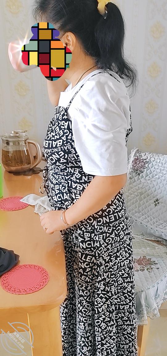 图片[2]-作者：熟控大胖 《（原创）炎热夏天在舅妈家凉席上，抽插大胸丰满医生舅妈，舅妈羞耻的淫叫》-老宋小屋