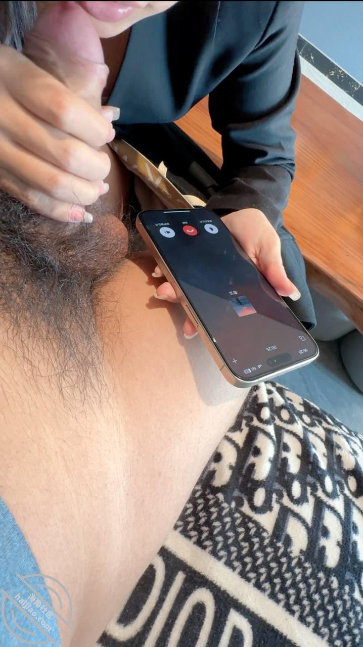 图片[2]-作者：尤物小嫂子 《《原创》与发小老婆约会发小发小打来电话，发小老婆居然接着电话吞吐鸡巴！》-老宋小屋