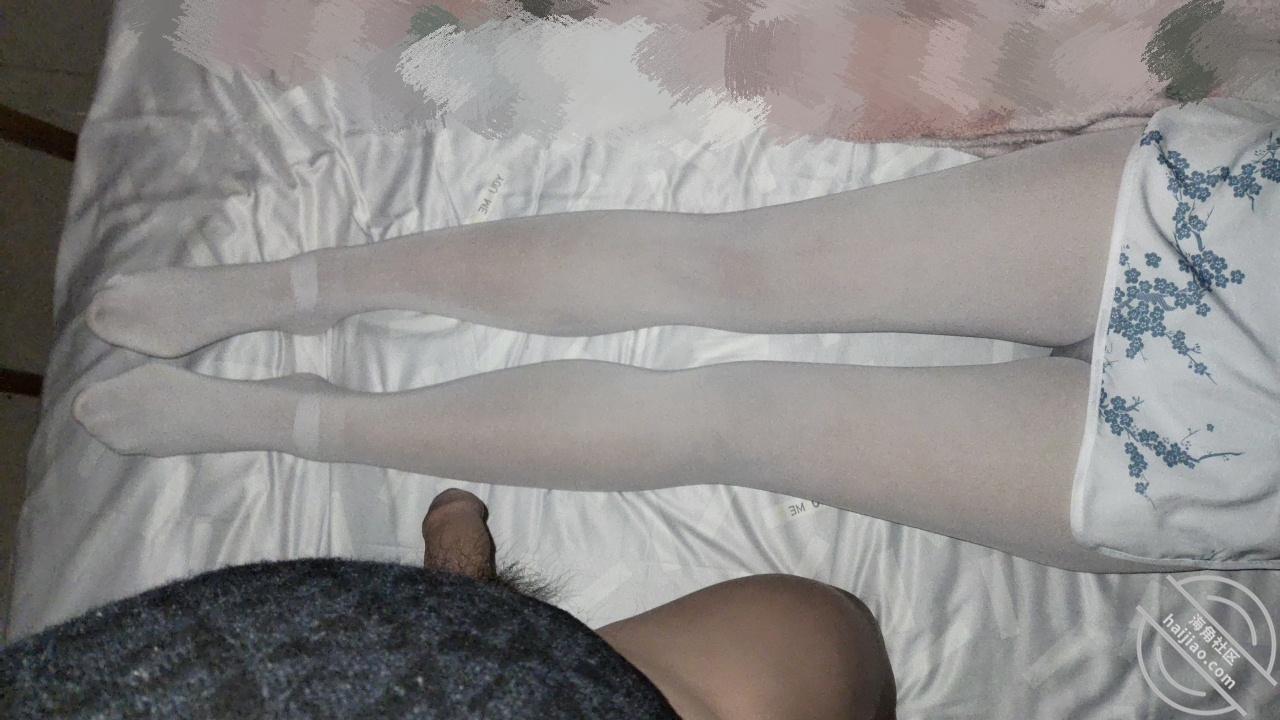 图片[2]-作者：想睡我妹小宁 《【原创视频】妹妹漫展回来醉酒偷操她，射的时候醒了，让我滚出去把我手机摔了》-老宋小屋