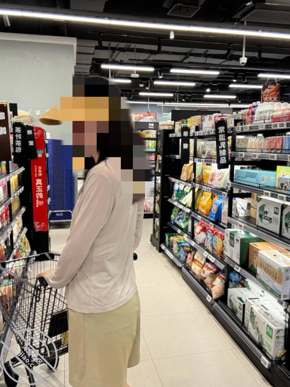 图片[2]-作者：亲姐姐的淫穴 《【原创27-视频贴】姐姐喝醉，被我偷偷的抽插，无奈中途姐姐醒来反抗》-老宋小屋