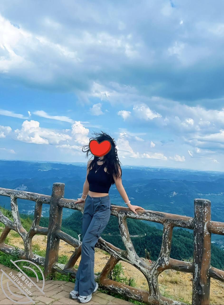 图片[2]-作者：亲姐姐的淫穴 《原创视频66，射精的时候让姐姐张开嘴，射在了姐姐的嘴里，姐姐把精液吞下》-老宋小屋