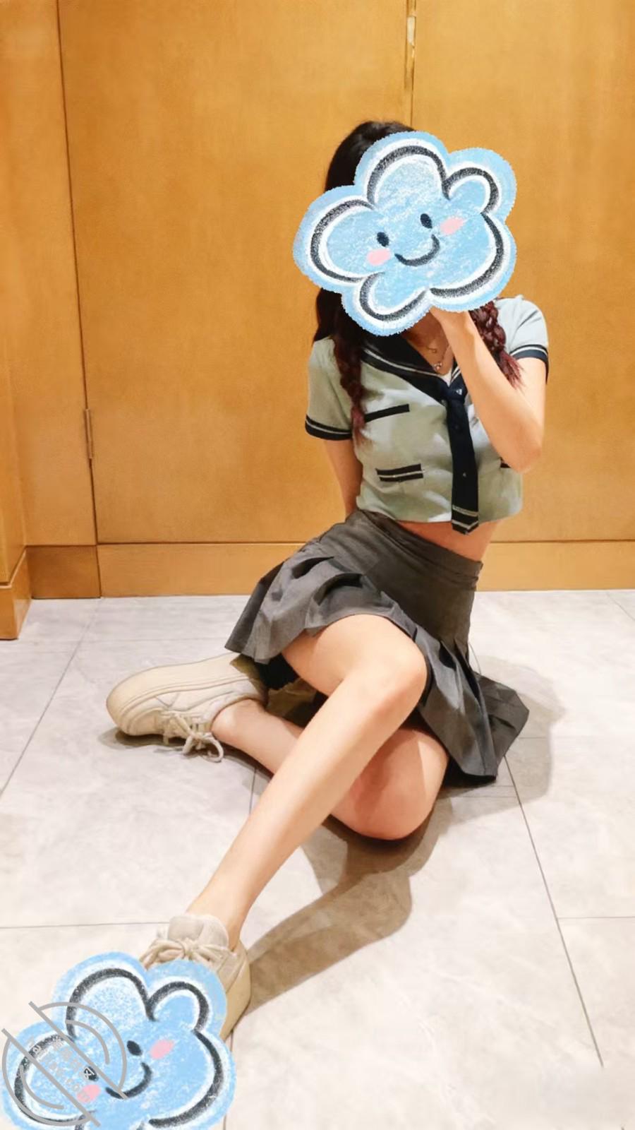 图片[2]-作者：亲姐的诱惑 《[原创视频]60姐姐一跃化成JK女神，简直美炸了由被动变成主动也是一瞬间》-老宋小屋