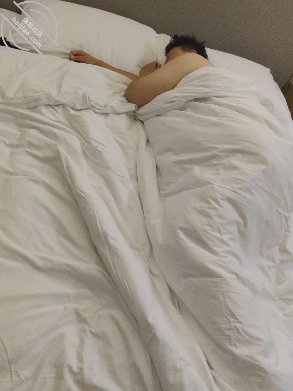 图片[2]-作者：暗水之下 《【暗水原创】8.终于拿下了醉酒的老姨，馒头逼，干吐了，内射了（视频更新）》-老宋小屋