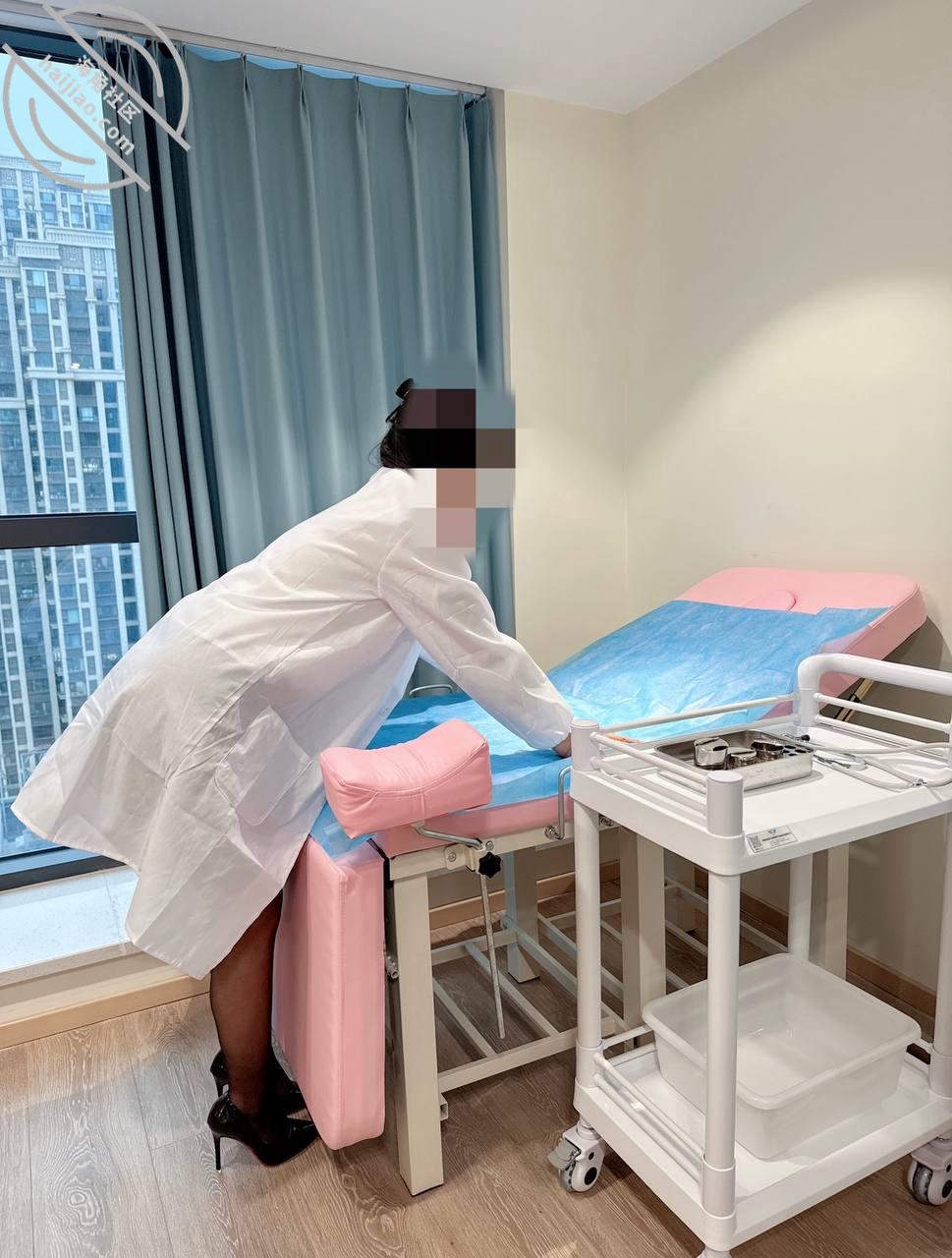 图片[2]-作者：拿走妹妹的处女 《【原创视频】护士妹妹帮我去火，最后直接上产床操了起来！！！》-老宋小屋