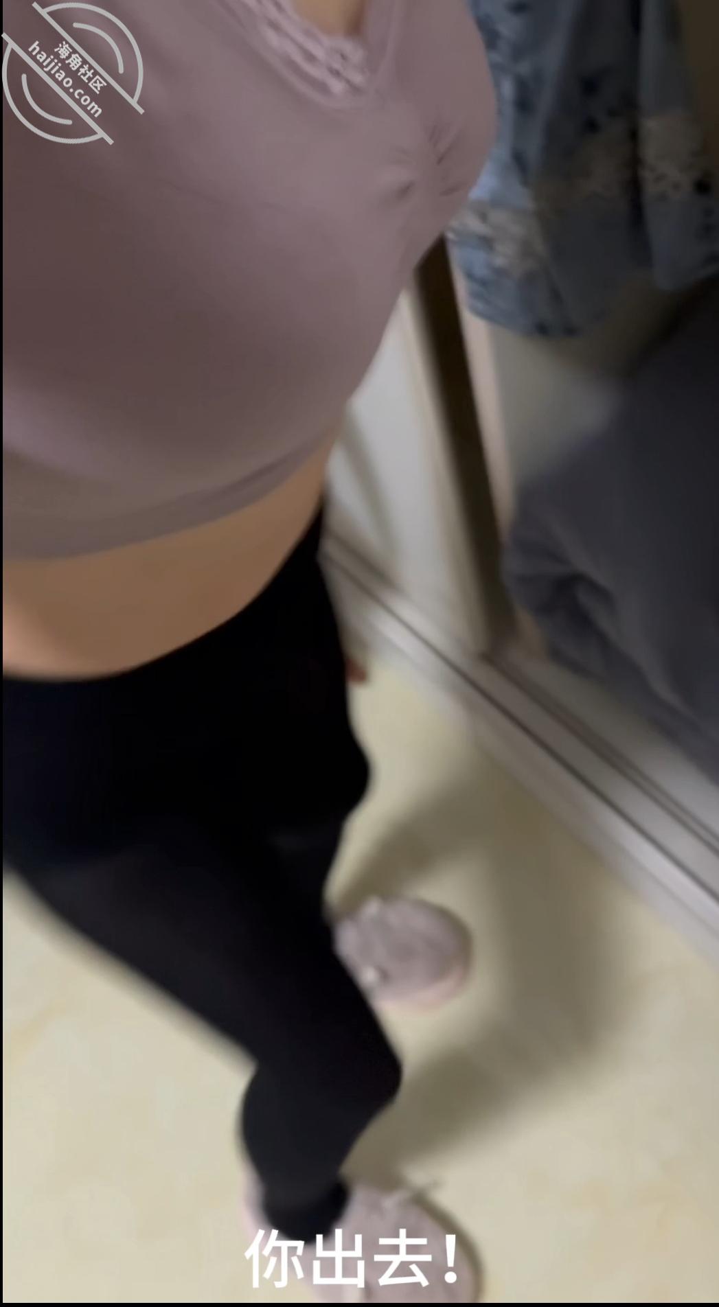 图片[2]-作者：妈别回头，我是我爸 《”13″和老妈在床上操逼，买菜的老爸突然回来，差点被堵屋里，都快吓尿了》-老宋小屋