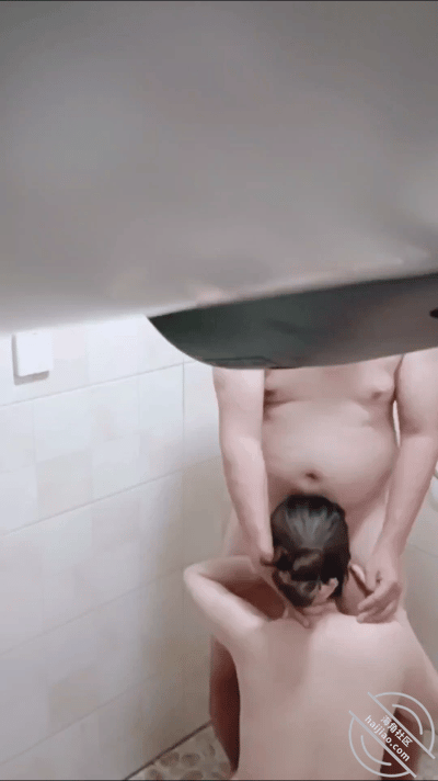 图片[2]-作者：灌醉美女邻居 《23跟女邻居在浴室里做爱简直太爽了，直接把她给操喷了》-老宋小屋