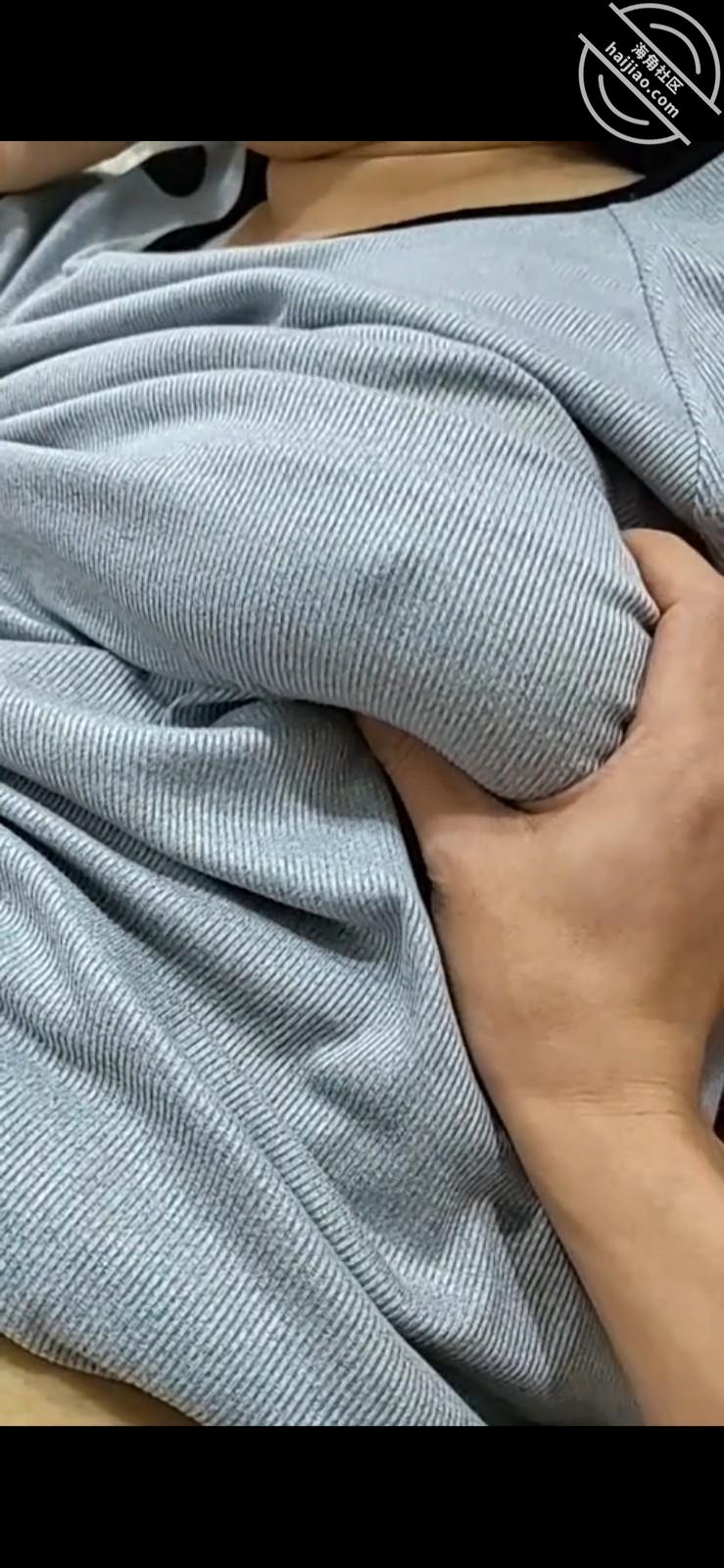 图片[2]-作者：披风少年爱老妈 《我和妈妈60。喜欢调戏正在打电话的老妈，有没有哥哥跟我一样喜欢这种感觉的》-老宋小屋