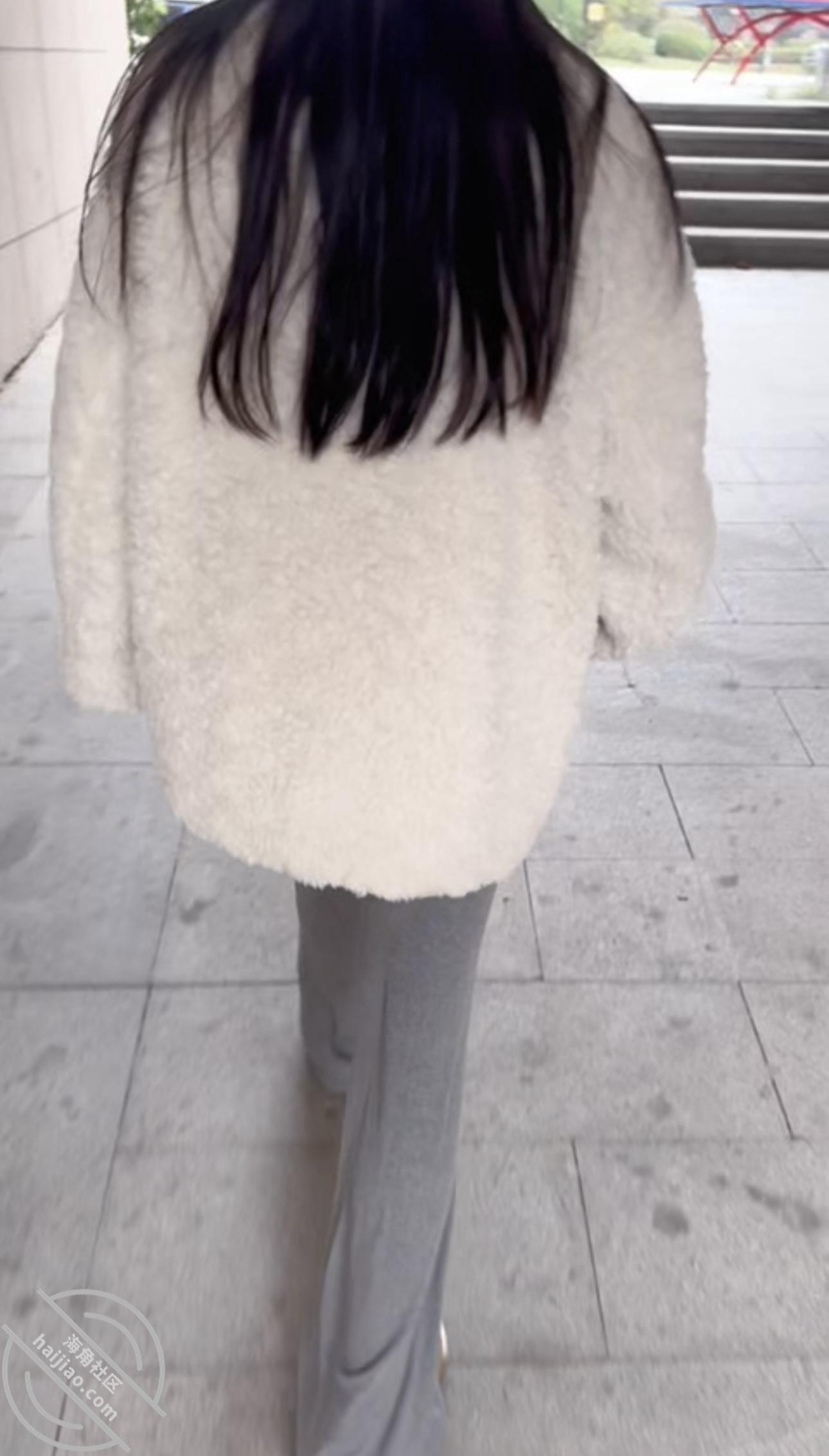 图片[2]-作者：和小嫂子的春天 《22 视频贴，嫂子被我操的浑身抽搐翻白眼，爽到不让我拔出来。。。》-老宋小屋