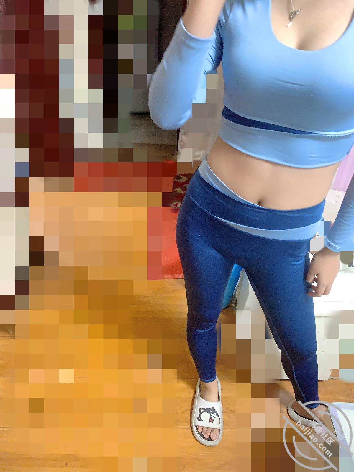 图片[2]-作者：蜜桃臀表姐 《《原创》表姐周末在家学瑜伽被我强上，扒下裤子水真多，反差骚货一个》-老宋小屋