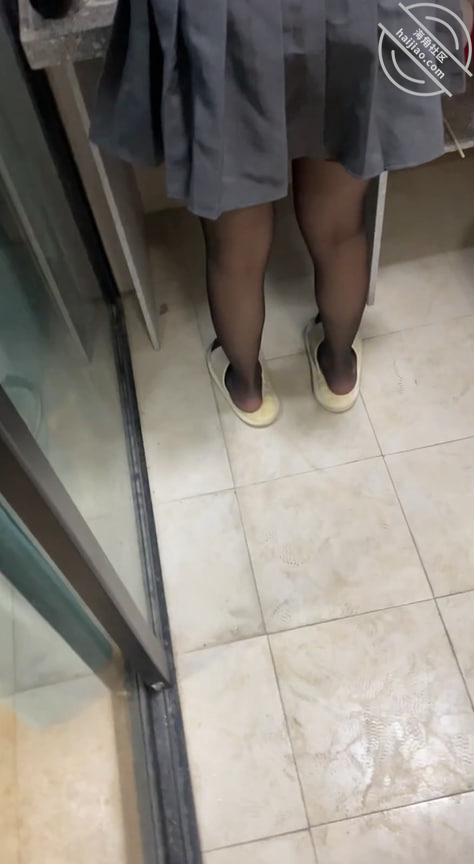 图片[2]-作者：妈妈的丰乳肥臀 《【海角原创103】继父射完到我射，在继父隔壁内射骚妈》-老宋小屋