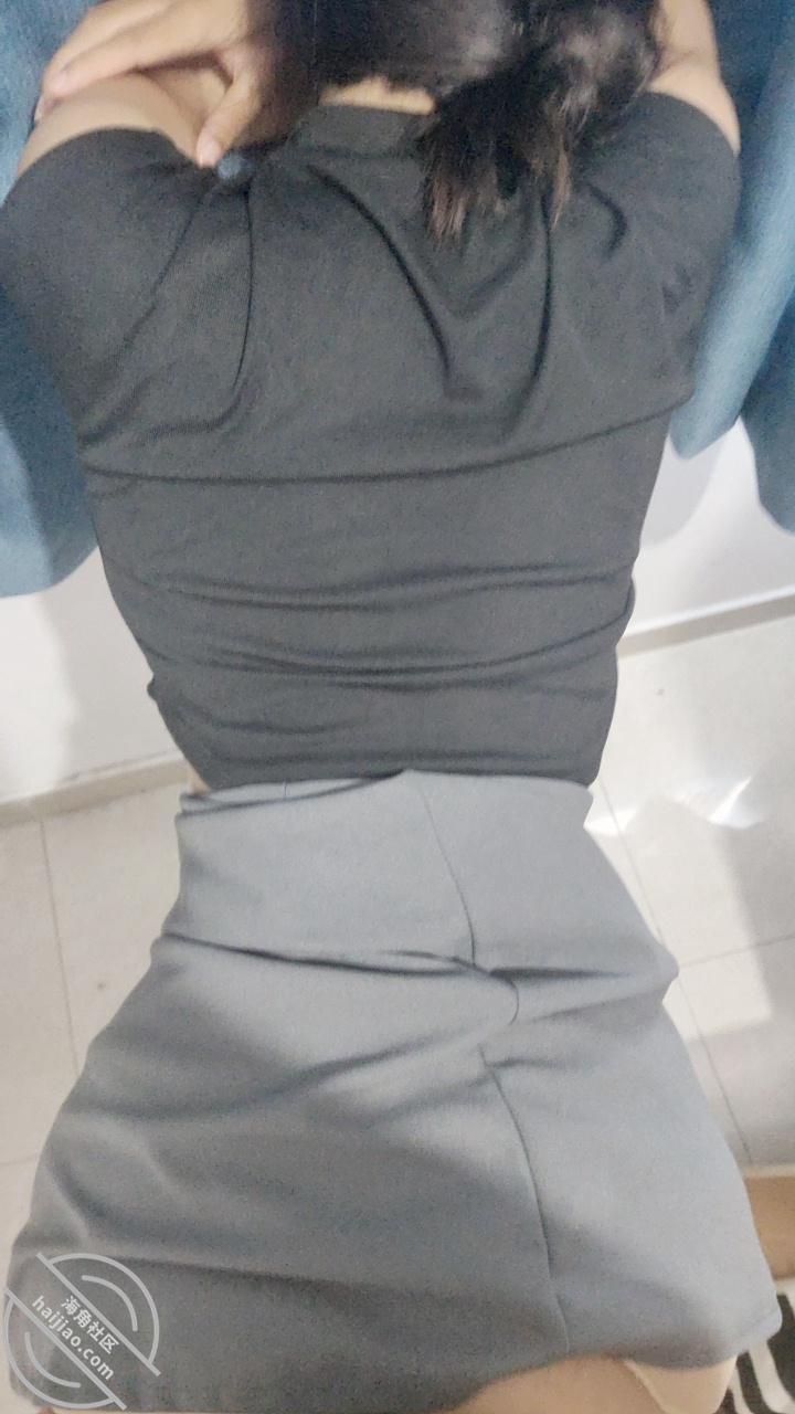 图片[2]-作者：我的36岁后妈 《视频小妈劝我和爸爸和好，回家拿衣服语言攻势下再次内射了我的36岁少妇后妈》-老宋小屋