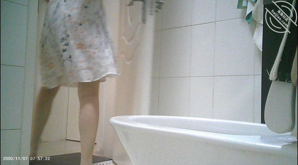 图片[2]-作者：我的巨乳亲表姐 《【原创】偷拍表姐的闺蜜们！一个个的大屁股太诱人了！真实实拍！》-老宋小屋