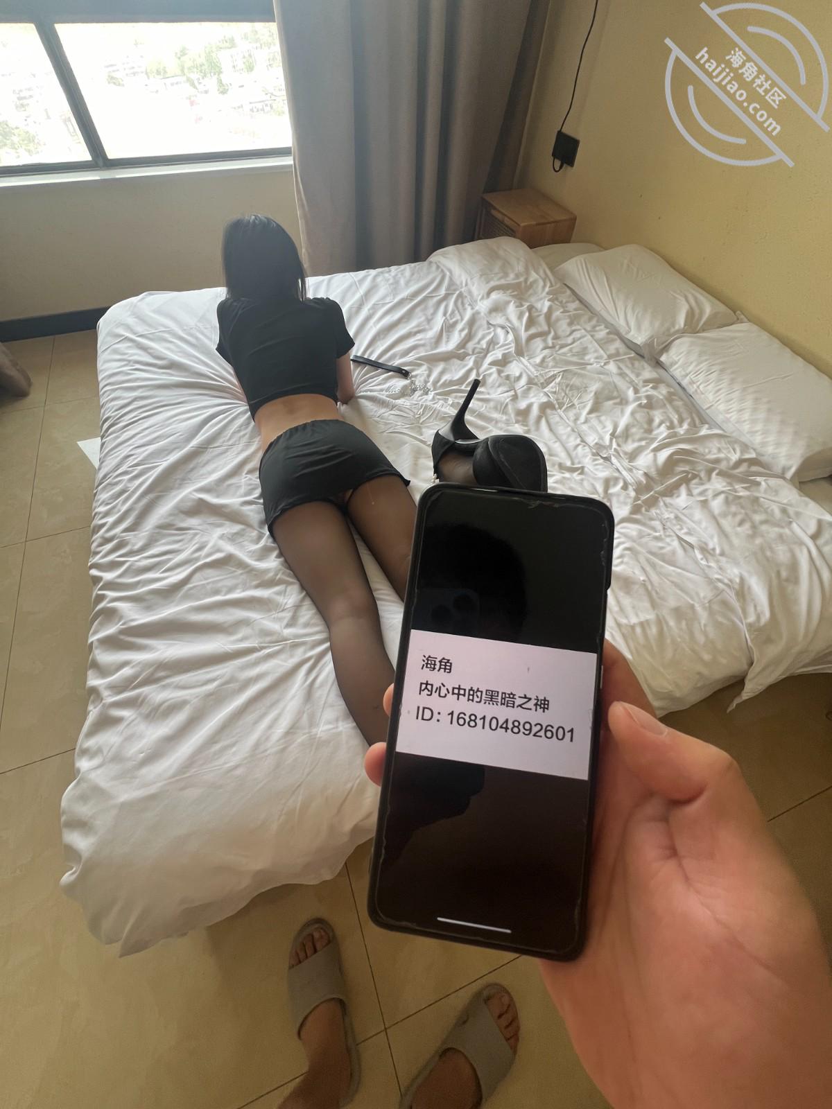 图片[2]-作者：内心中的黑暗之神 《亲妹妹是我的小母狗，无套内射是对她的最大尊重-我和亲妹妹39（视频贴）》-老宋小屋