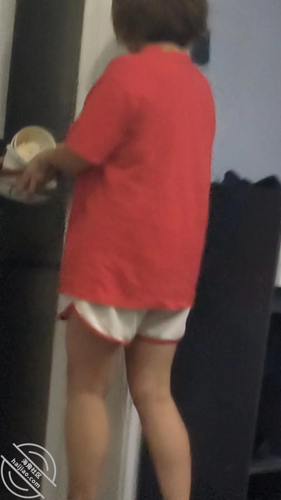 图片[2]-作者：近水楼台先艹妈 《跟妈妈做爱的时候老爸突然打电话来了》-老宋小屋