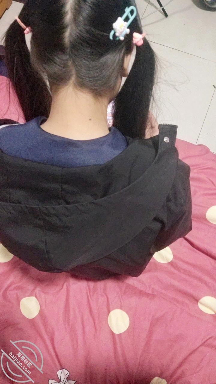 图片[2]-作者：19岁女儿小亚 《【19岁女儿】女儿说跟她男朋友做就是穿的这个白袜，让我兽欲大发，莫名刺激》-老宋小屋