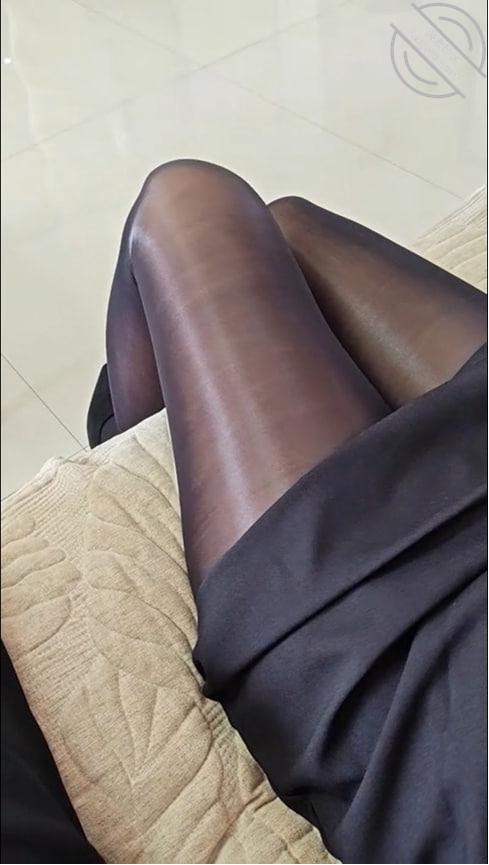 图片[2]-作者：善良的小嫂子 《（调教嫂子83）故意操嫂子给表姐听，勾引表姐边听边用假鸡巴自慰，附带表姐》-老宋小屋