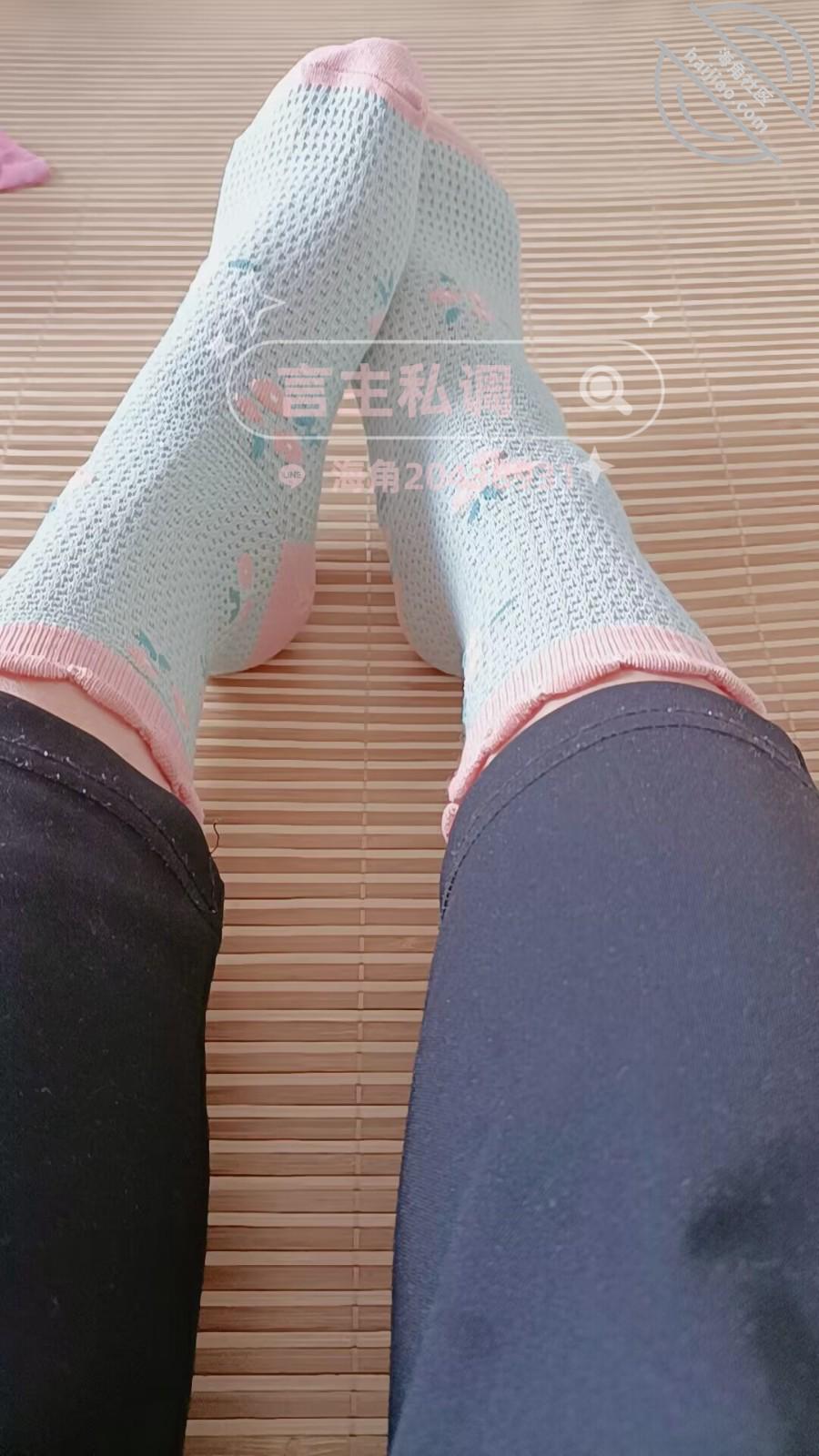 图片[25]-作者：言主私调记录 《琪琪千里送逼倒计时3天 仙女棒肛交高潮至喷尿8.23》-老宋小屋