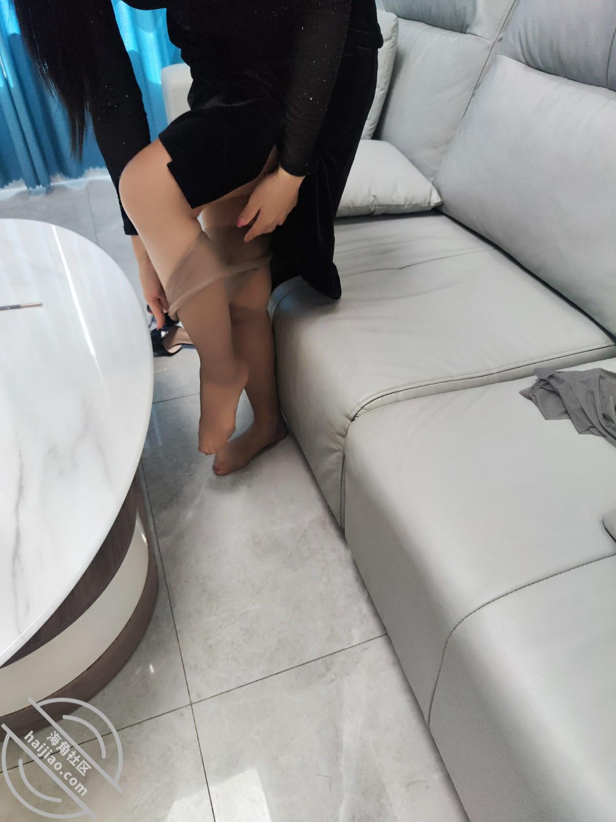 图片[25]-作者：脆脆倒在丝袜上 《海角原创（56）时隔两个月再次操了黑丝长裙嫂子，换了两套丝袜，太激动了》-老宋小屋