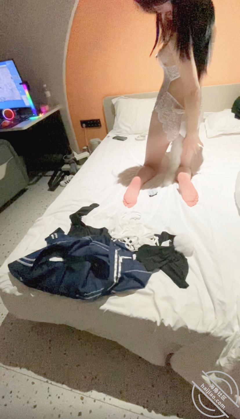 图片[27]-作者：和亲侄女的真实叙事 《【真实原创】12 让侄女带上了肛塞尾巴 忍不住又内射了》-老宋小屋