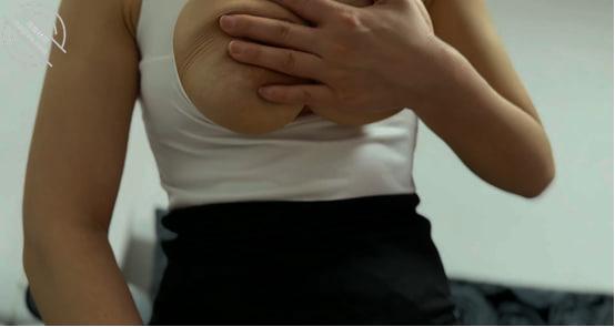 图片[3]-作者：姐姐的奶味 《160. 怀孕的老姐来送蛋挞，穿着网袜+露乳装，更像是来送自己》-老宋小屋