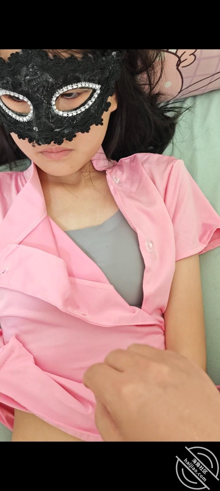 图片[3]-作者：女儿婷宝的闺蜜团 《【钻石贴】护士装的婷宝让我忍不住内射了！！！》-老宋小屋