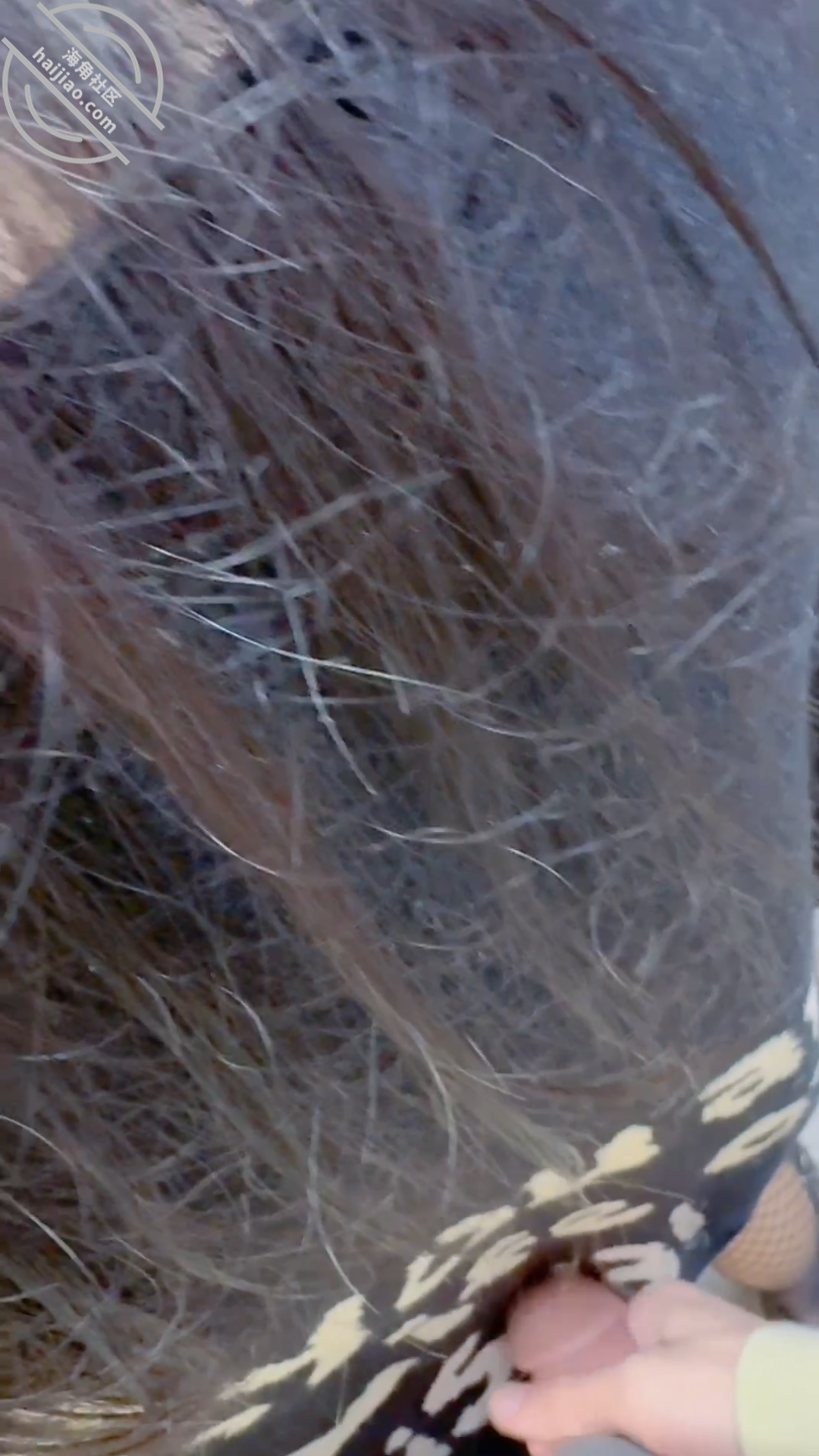 图片[3]-作者：意淫自己妹妹 《【原创视频16】妹妹在厨房和我爸打电话，趁机扯掉内裤按餐桌上狂操不敢出声》-老宋小屋