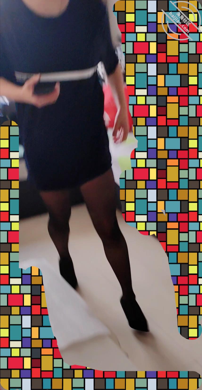 图片[3]-作者：熟控大胖 《（原创）老妈穿着后爹的衣服装纯抗拒我，被我猥亵到疯狂流水高潮内射了》-老宋小屋