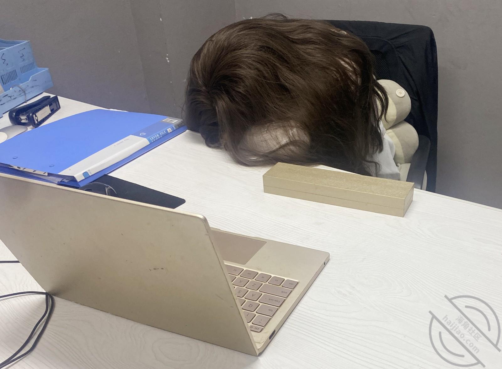 图片[3]-作者：舅妈的爱情故事 《【真实乱伦】庆祝舅妈生日给 外甥足交乱伦》-老宋小屋