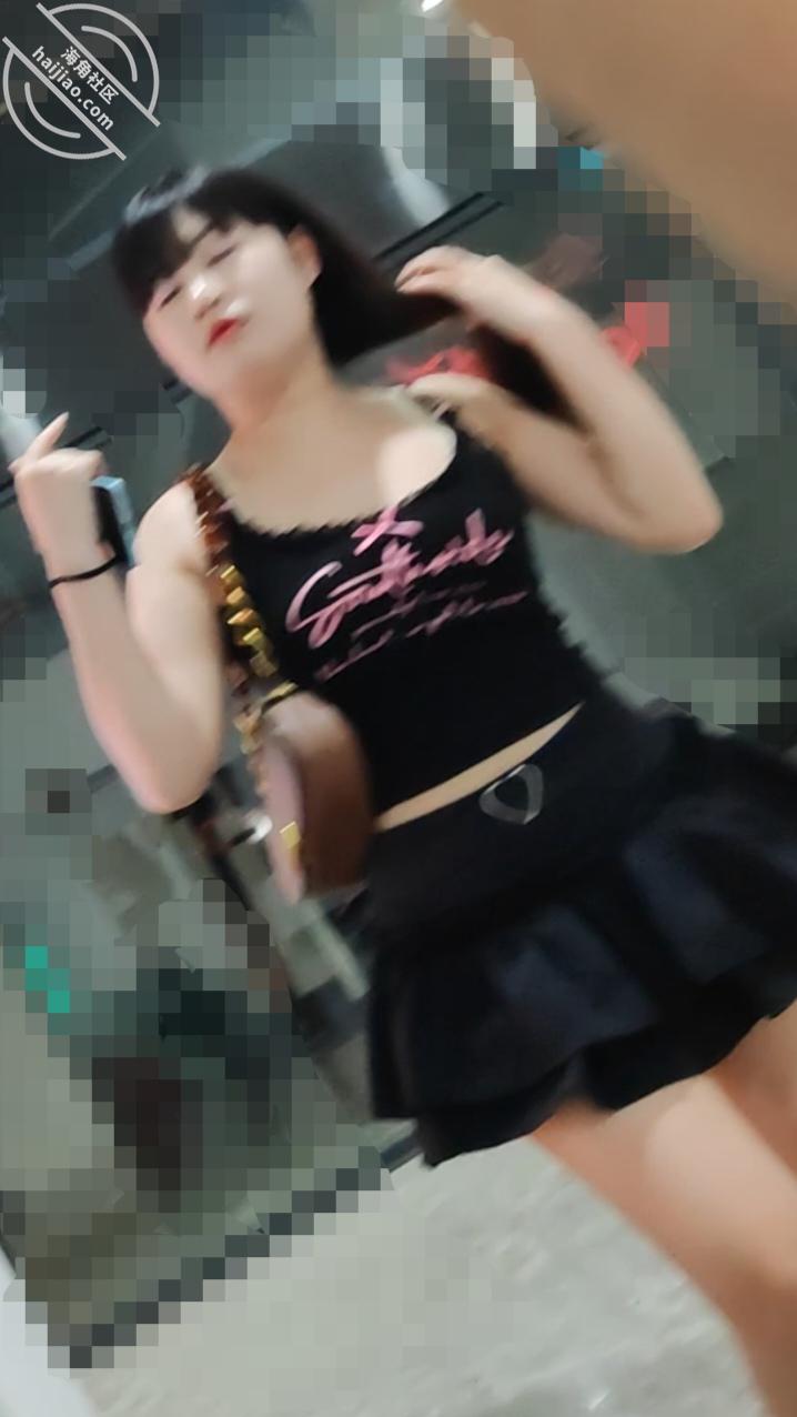 图片[3]-作者：妈妈少妇人妻爱好者 《【原创视频】操了一个萝莉高中生（有处女感觉），大姐介绍的》-老宋小屋