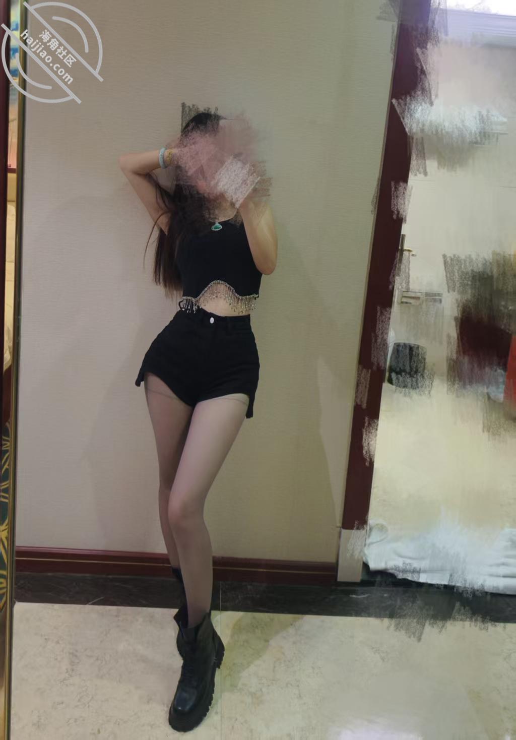 图片[3]-作者：亲姐的诱惑 《[原创视频]31骚逼姐姐第一次喷水被操的娇喘不断，上床淫荡少妇下床端庄优》-老宋小屋