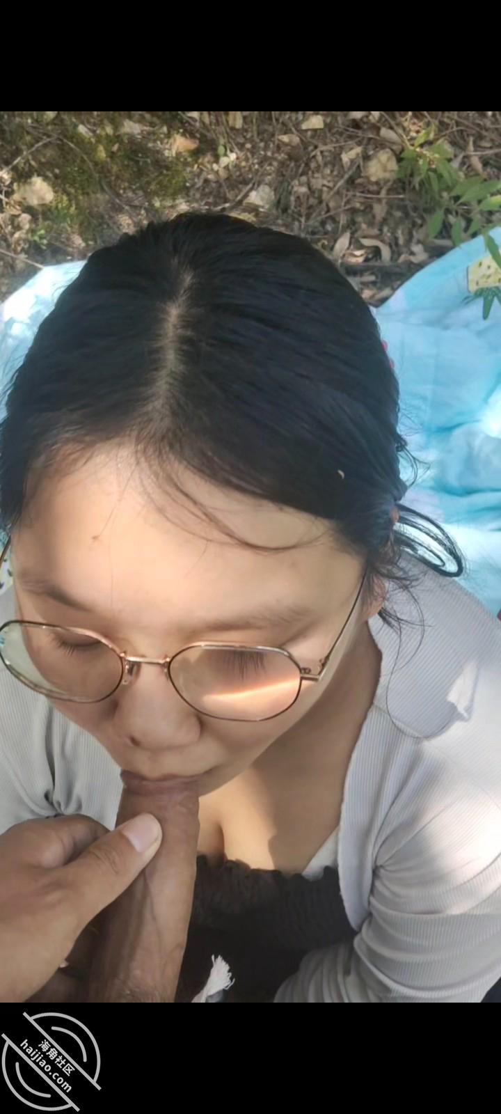 图片[3]-作者：打野王子 《野战颜射骚逼坦克学生妹一碰就出水干的哇哇叫，射在脸上是格外刺激》-老宋小屋