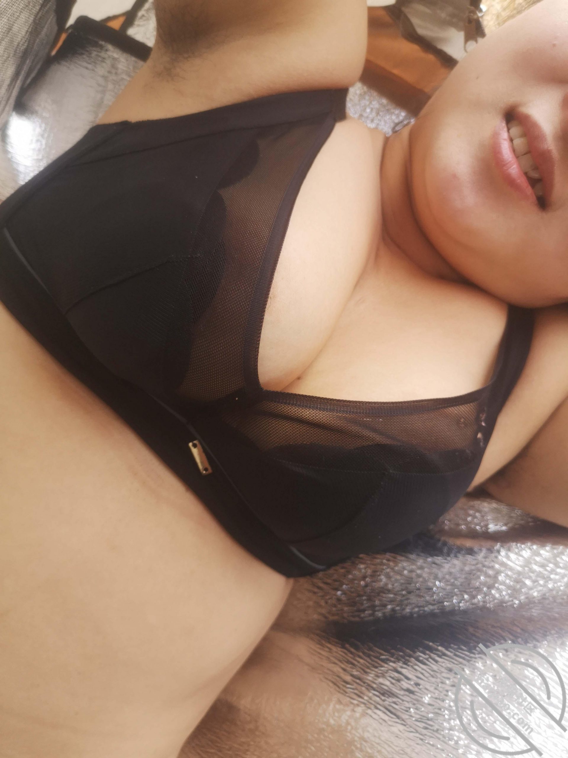 图片[3]-作者：我是骚姐姐 《【骚姐姐原创】春“日”露出，花地采“精”》-老宋小屋