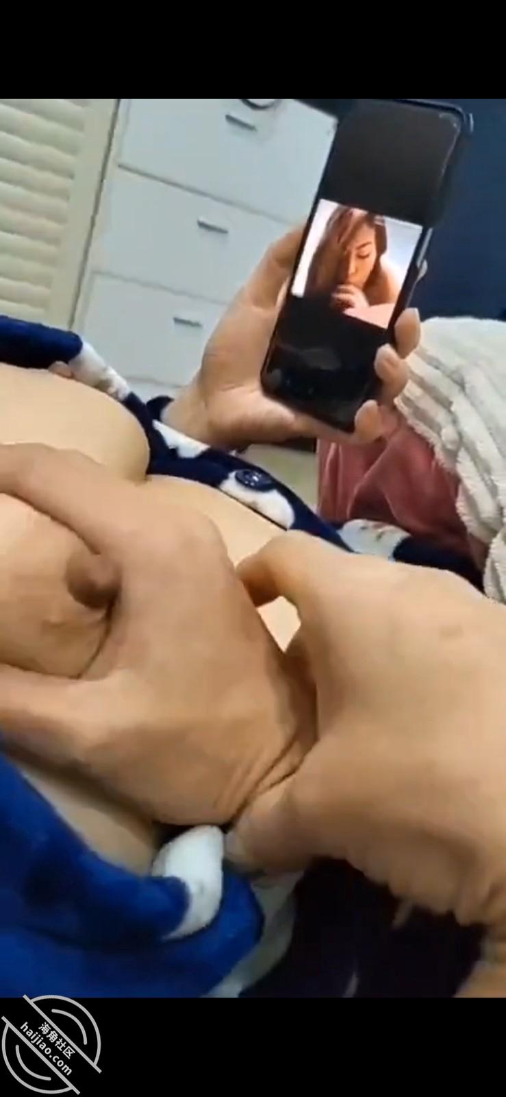 图片[3]-作者：披风少年爱老妈 《我和妈妈69。洗完澡内射正在看黄片的老妈，好久没有内射老妈了。刺激，国语》-老宋小屋