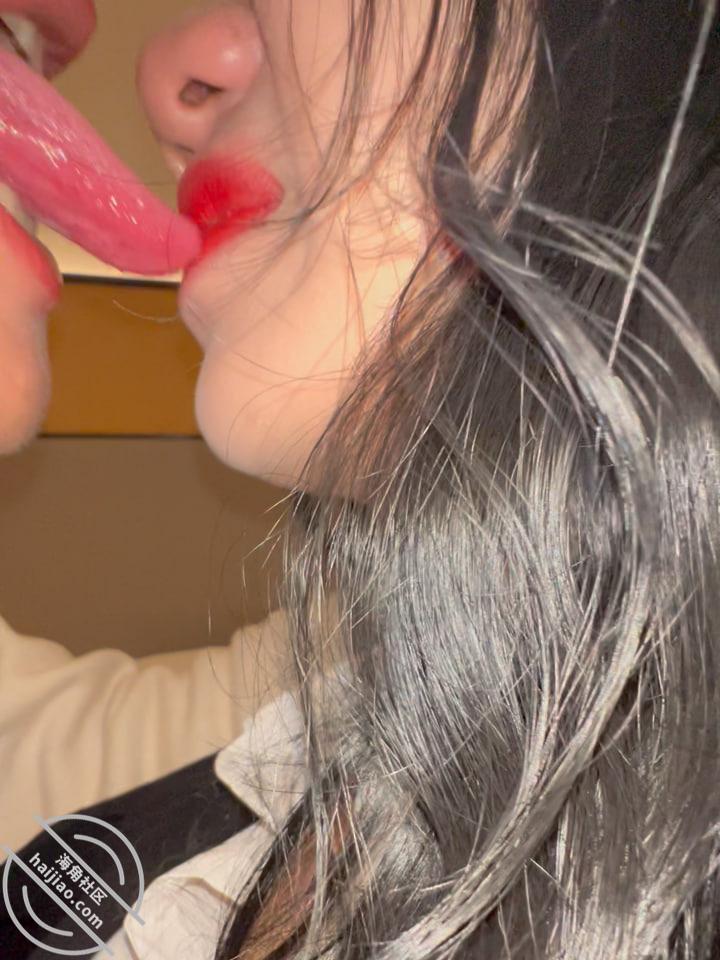 图片[3]-作者：会喷水的亲姐姐 《【原创64分钟】情人节和醉意姐姐酒店持续做爱，不仅给我足交还被我插着入睡》-老宋小屋