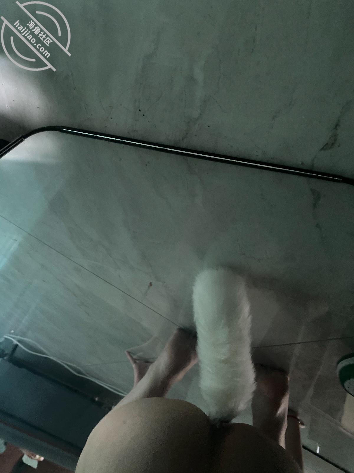 图片[3]-作者：调教别人女朋友给我当母狗 《小奶狗的合租日记（24）和小木子在客厅玩情趣用品，让她当我的小乖乖！》-老宋小屋