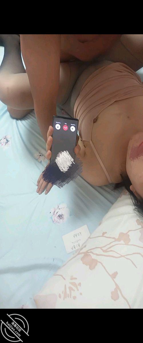 图片[3]-作者：海角小涛 《(原创)三十三、北京老哥语音通话，指导我操老妈，刺激到老妈流水很多。》-老宋小屋