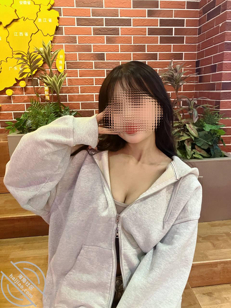 图片[3]-作者：39岁妈妈和30岁堂姐 《（原创128视频贴）堂姐发现我不是她情人后剧烈反抗，我只能暴力操堂姐骚逼》-老宋小屋