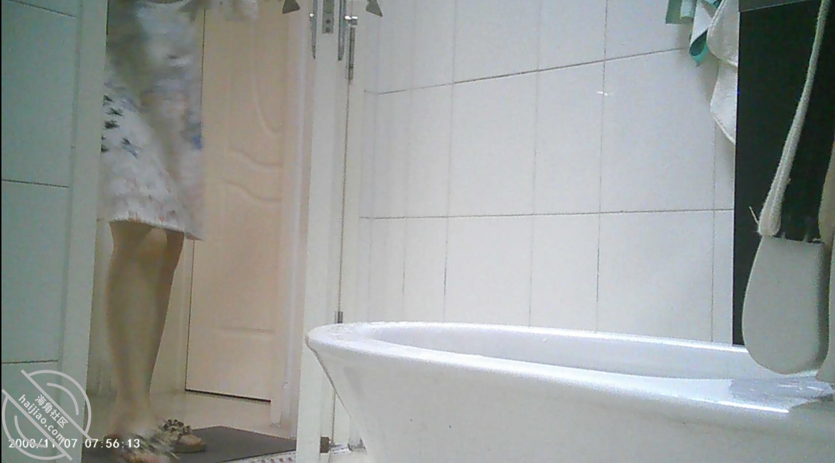 图片[3]-作者：我的巨乳亲表姐 《【原创】偷拍表姐的闺蜜们！一个个的大屁股太诱人了！真实实拍！》-老宋小屋