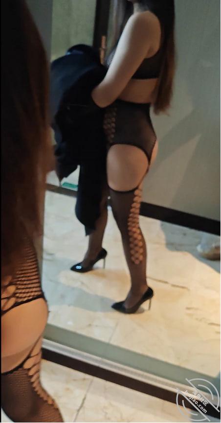 图片[3]-作者：善良的小嫂子 《（原创视频）把嫂子当成妓女一样羞辱，嫂子主动伸出舌头让我口爆》-老宋小屋