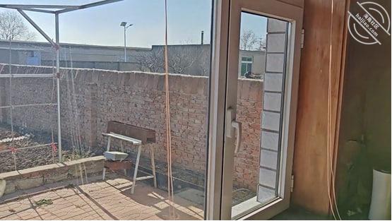 图片[3]-作者：善良的小嫂子 《堕落嫂子8. 农村大院子暴露，上头直接开操，被邻居大妈围观了》-老宋小屋