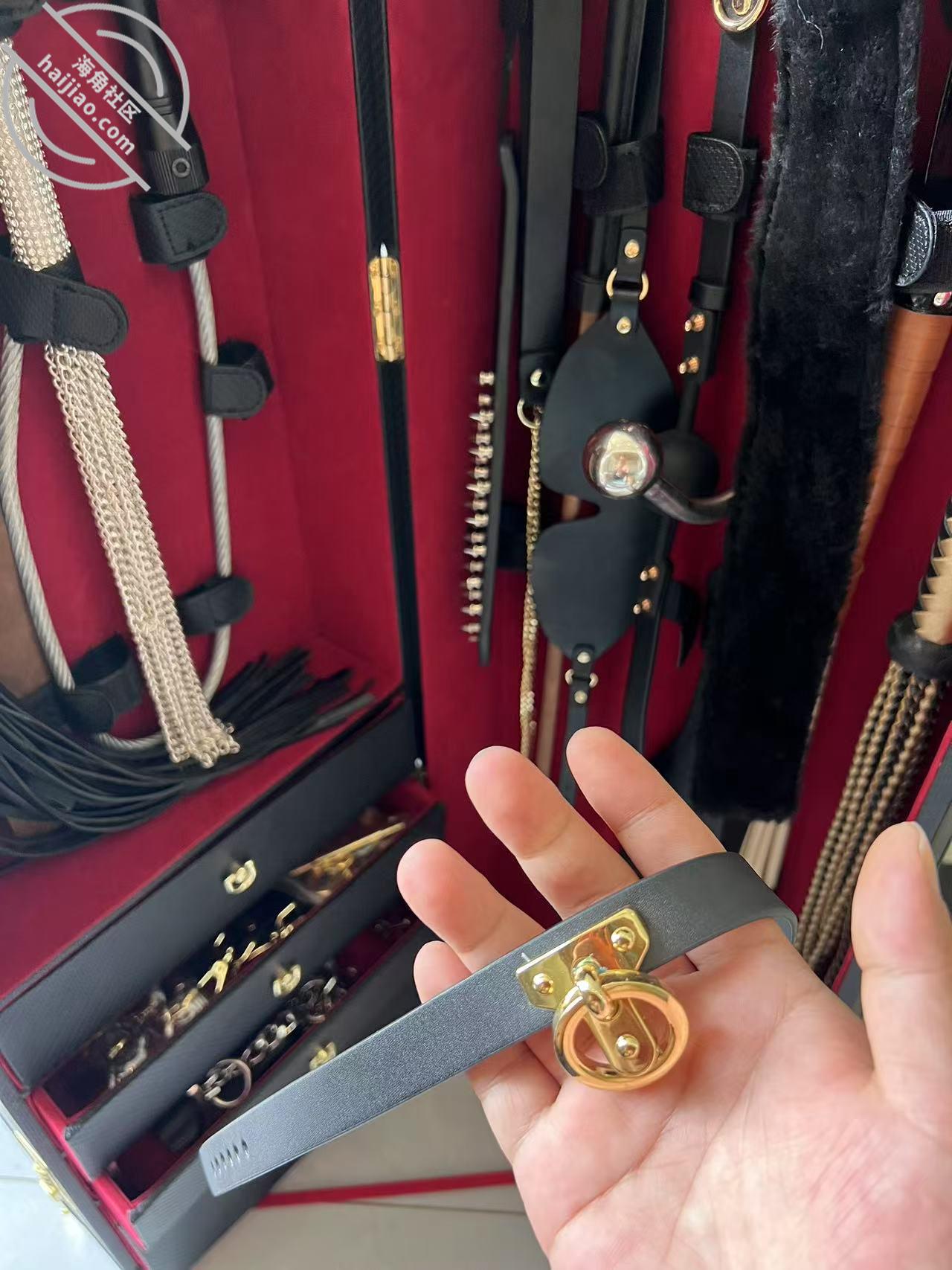 图片[4]-作者：奶子即正义 《原创:极品美胸M调教,铐起来的玩,最后肛交操哭了,哈哈哈》-老宋小屋