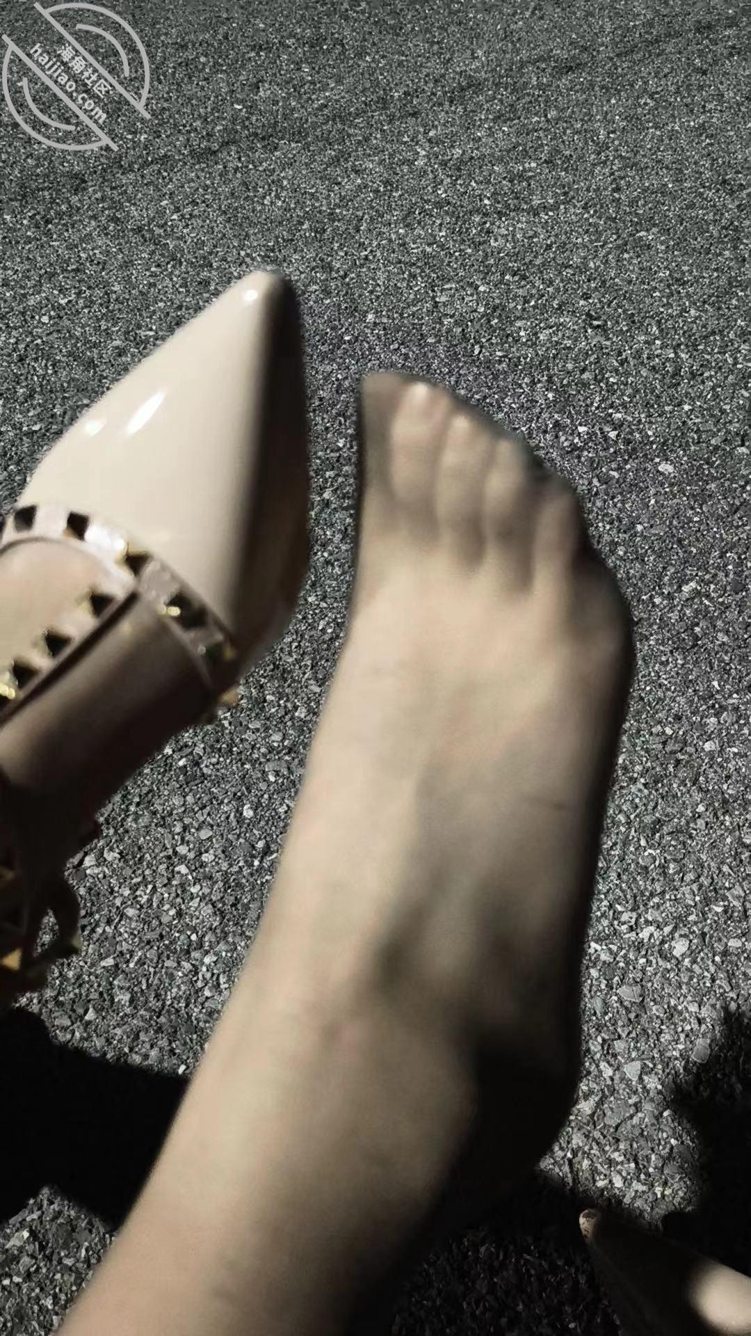 图片[4]-作者：和妹妹同居的生活 《原创大学妹妹同居系列…55 马路边做爱事件》-老宋小屋