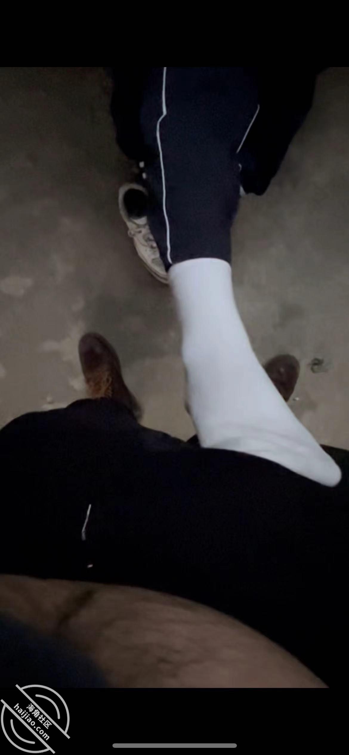 图片[4]-作者：和妹妹同居的生活 《原创大学妹妹同居系列…67 烂尾楼校服做爱视频》-老宋小屋