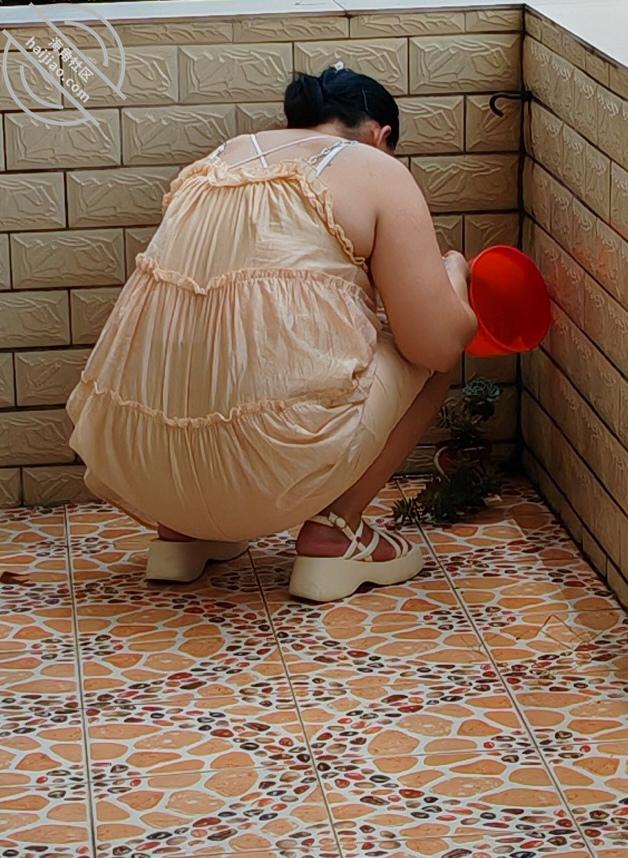 图片[4]-作者：妈妈的味道（干妈变成了情人） 《(原创视频)83：东北干妈穿豹纹开档连体服效劳儿子，车站上车前奖励打炮》-老宋小屋