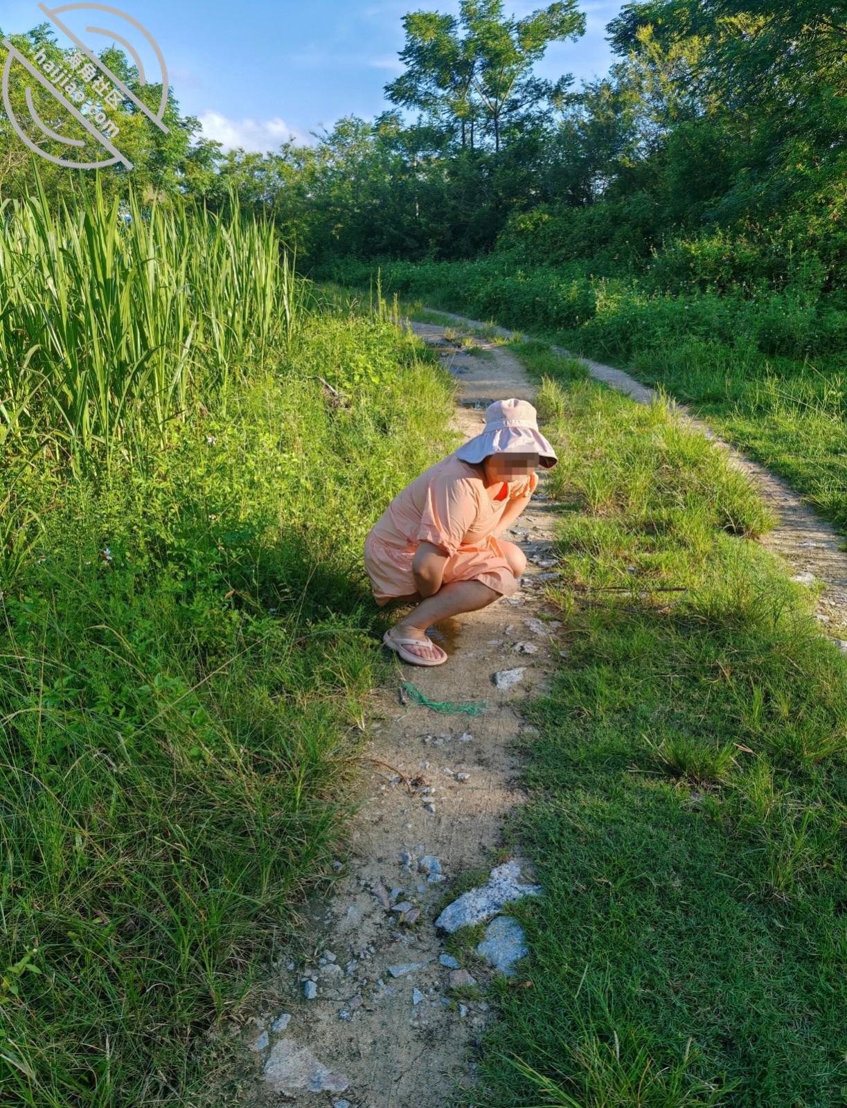 图片[4]-作者：妈妈的味道（干妈变成了情人） 《(原创视频)89：干妈害羞的穿上鱼网开裆连体衣被我操，两下被操高潮了》-老宋小屋