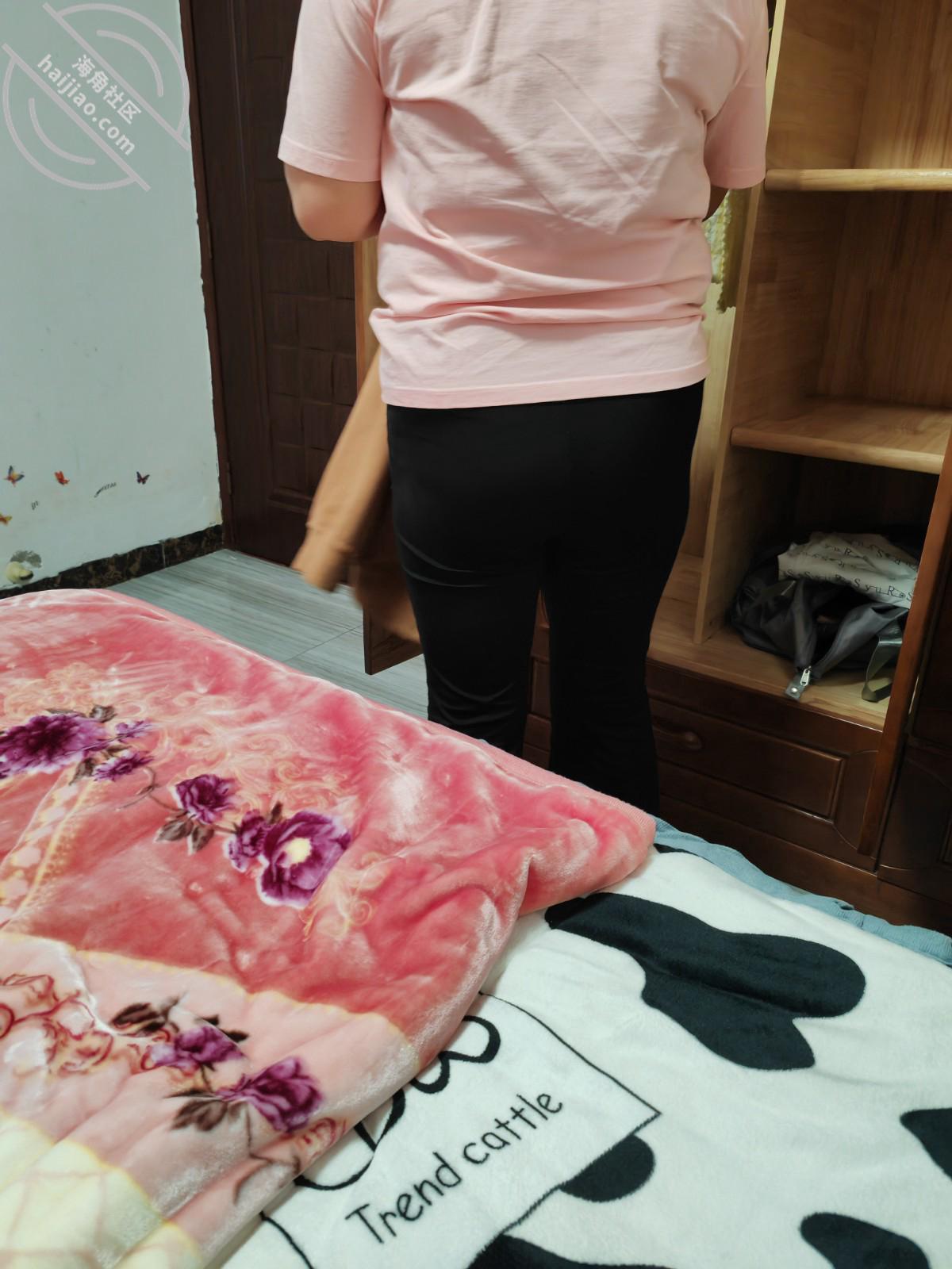 图片[4]-作者：妈妈的味道（干妈变成了情人） 《(原创视频)127：干妈新年元旦第一炮给了我（他老公都还没来得及上吧）》-老宋小屋