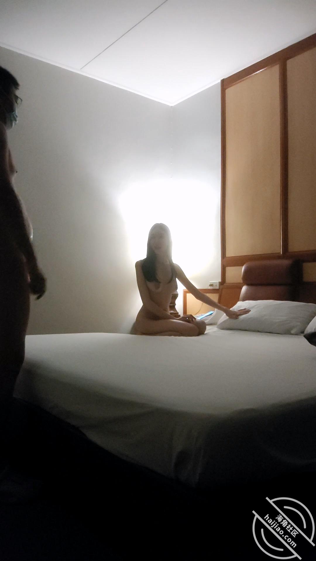 图片[4]-作者：激进的头孢 《泰国酒吧打野到极品女神》-老宋小屋